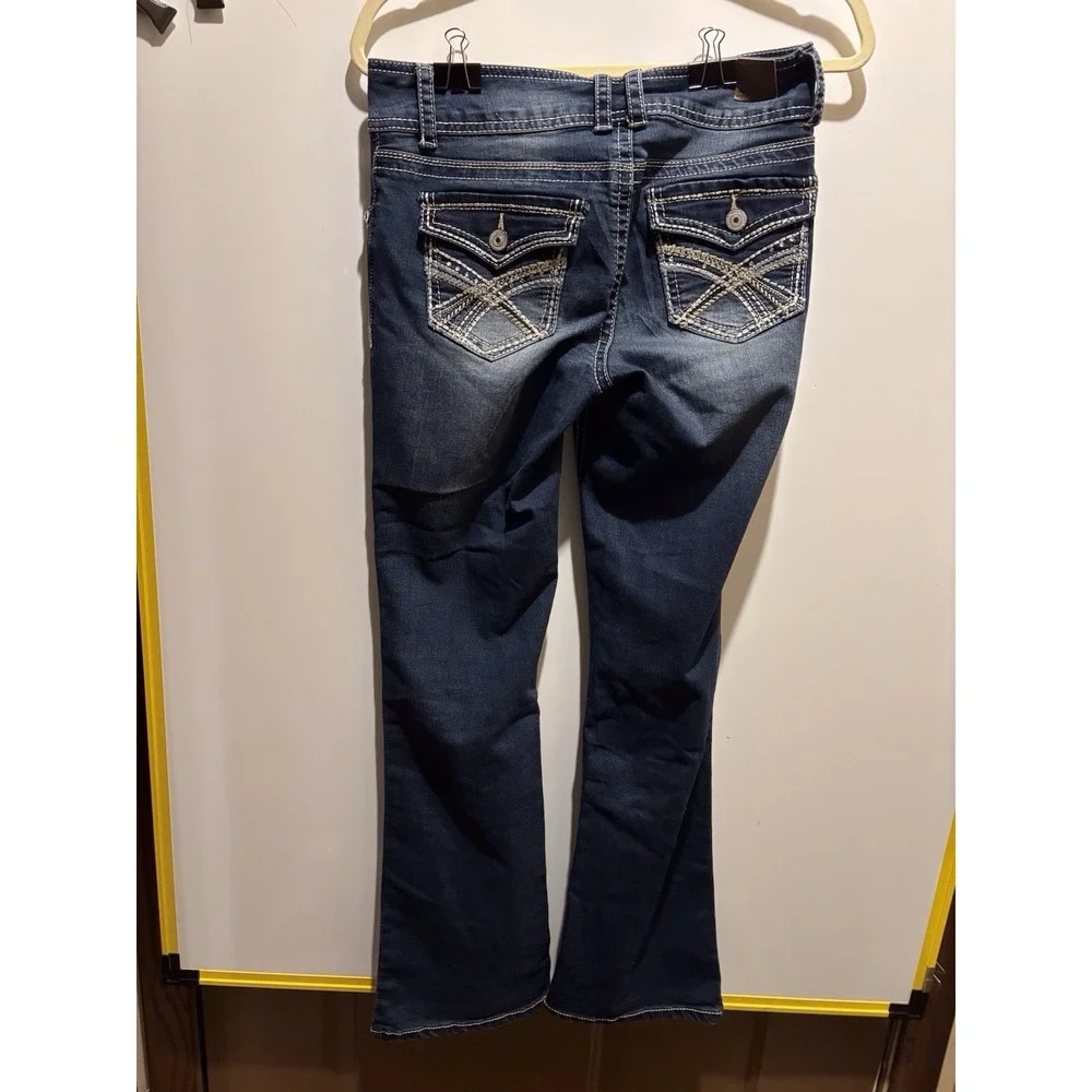 Wallflower Women's‎ Size 5 Jeans